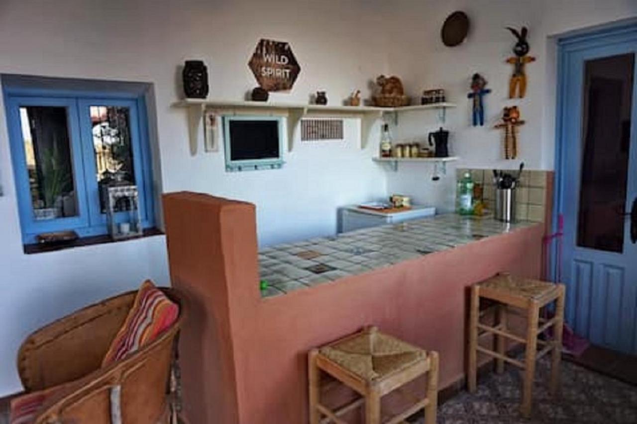SorbasBed & Breakfast Alegria Y Luna住宿加早餐旅馆 外观 照片